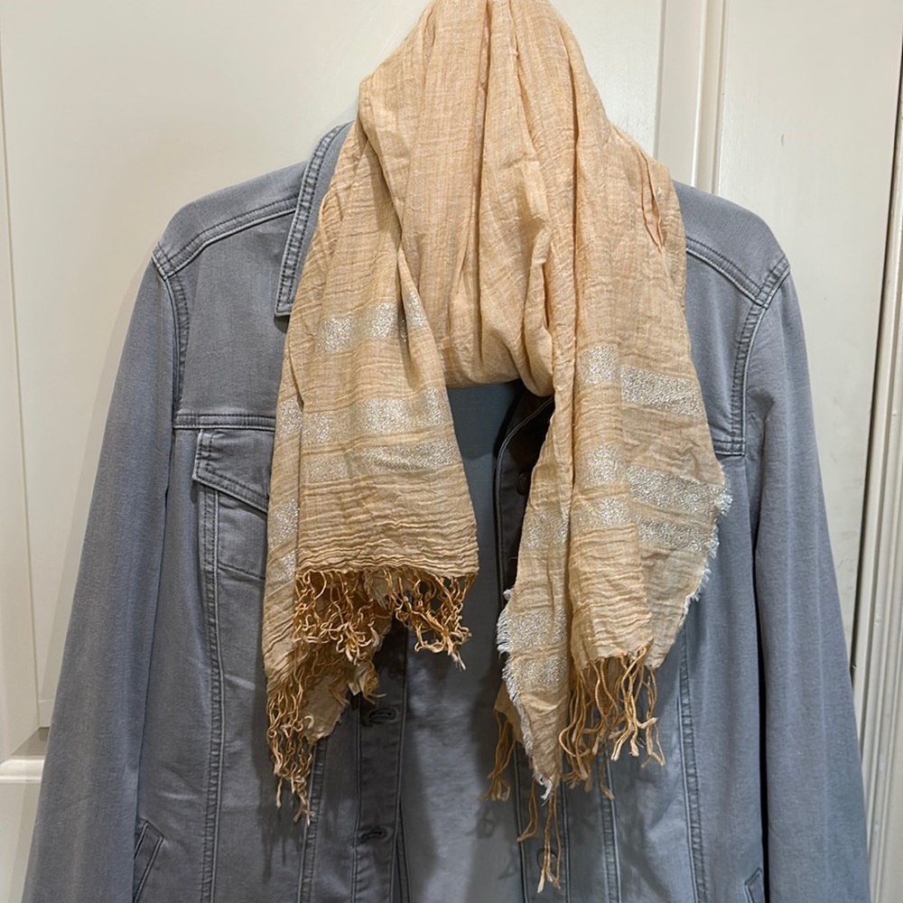 Eileen Fisher Linen scarf. 6 Feet